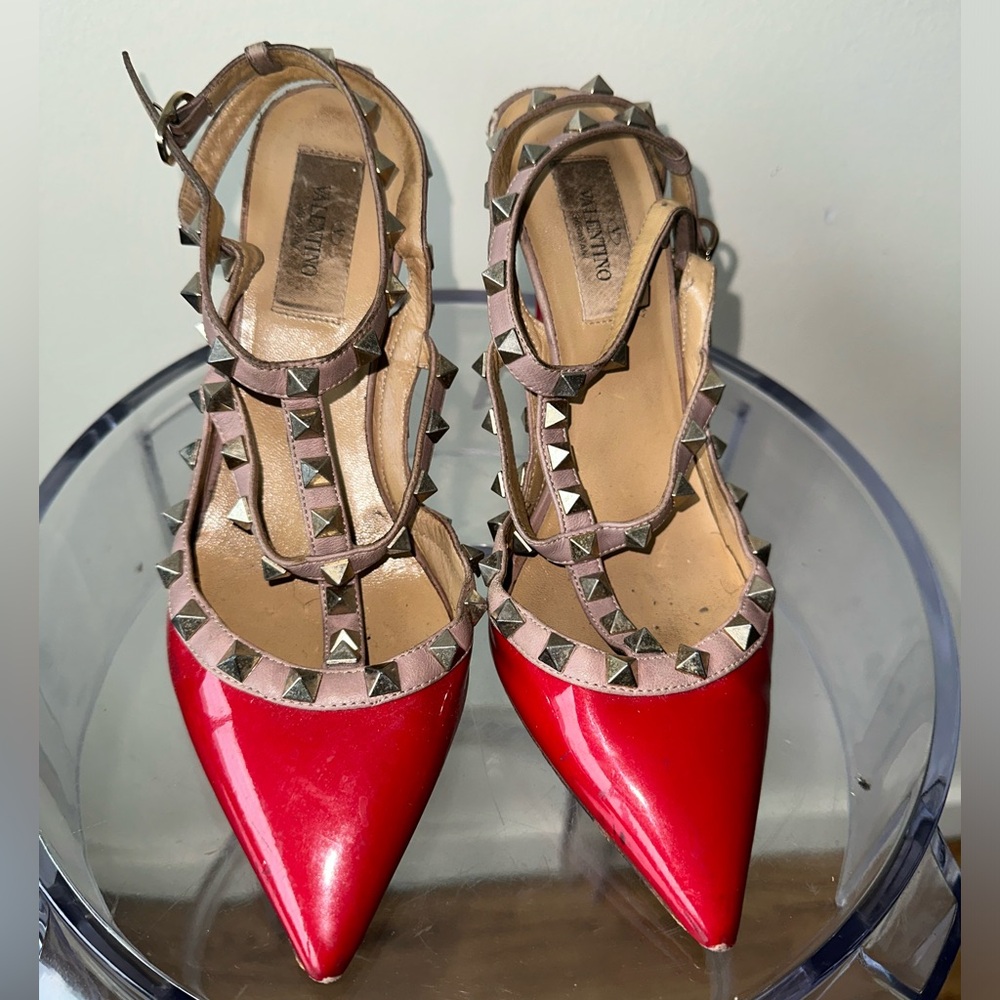 VALENTINO